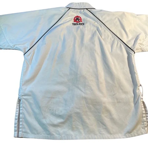 Tiger Rock Kids White Karate Jacket Taekwondo Martial Arts Uniform Gi Size 2/150 - Picture 3 of 11
